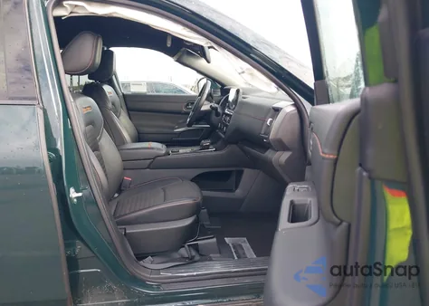 2024 Nissan Pathfinder Rock Creek 4Wd из США, поврежденный, VIN 5N1DR3BD0RC299523